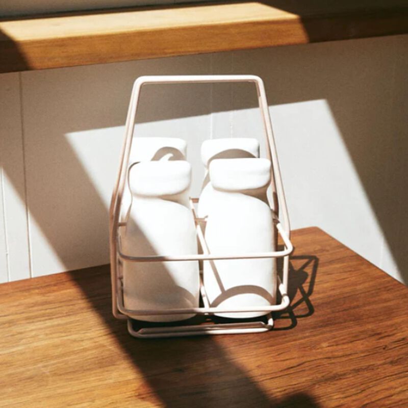 Simon Lewis Wards Milk Crate + 4 Bottles image number 1
